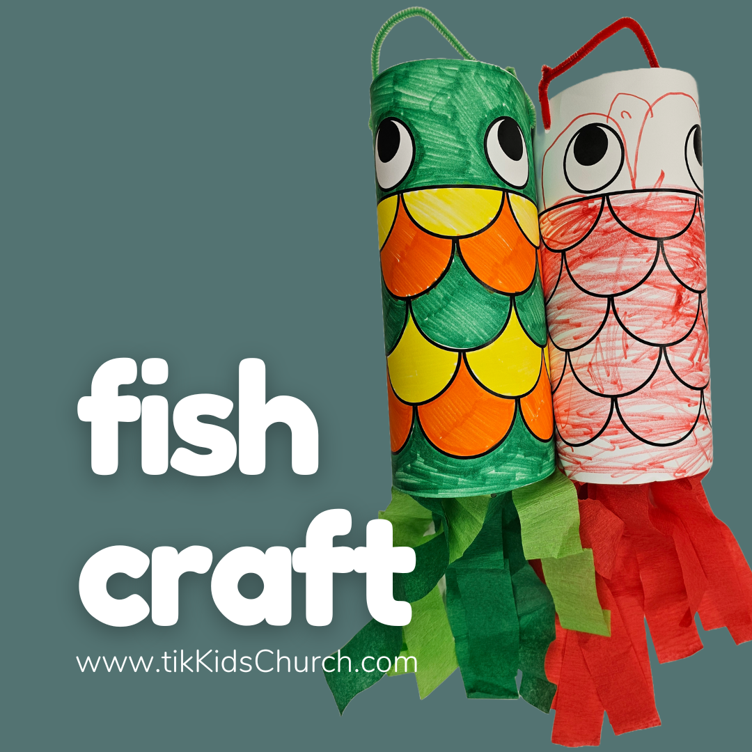 Two colorful fish crafts made from paper rolls on a green background with 'fish craft' text and website URL.